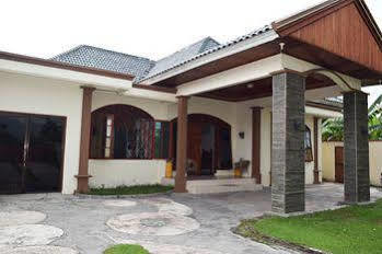 Villa Amari 2 Mataram Exteriér fotografie